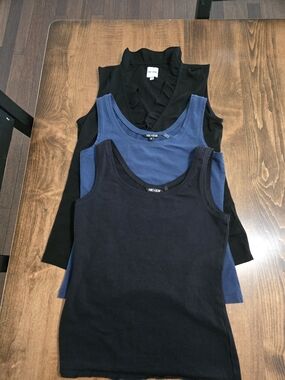 Nic+Zoe Sleeveless Tank Top - 2 Black and Blue